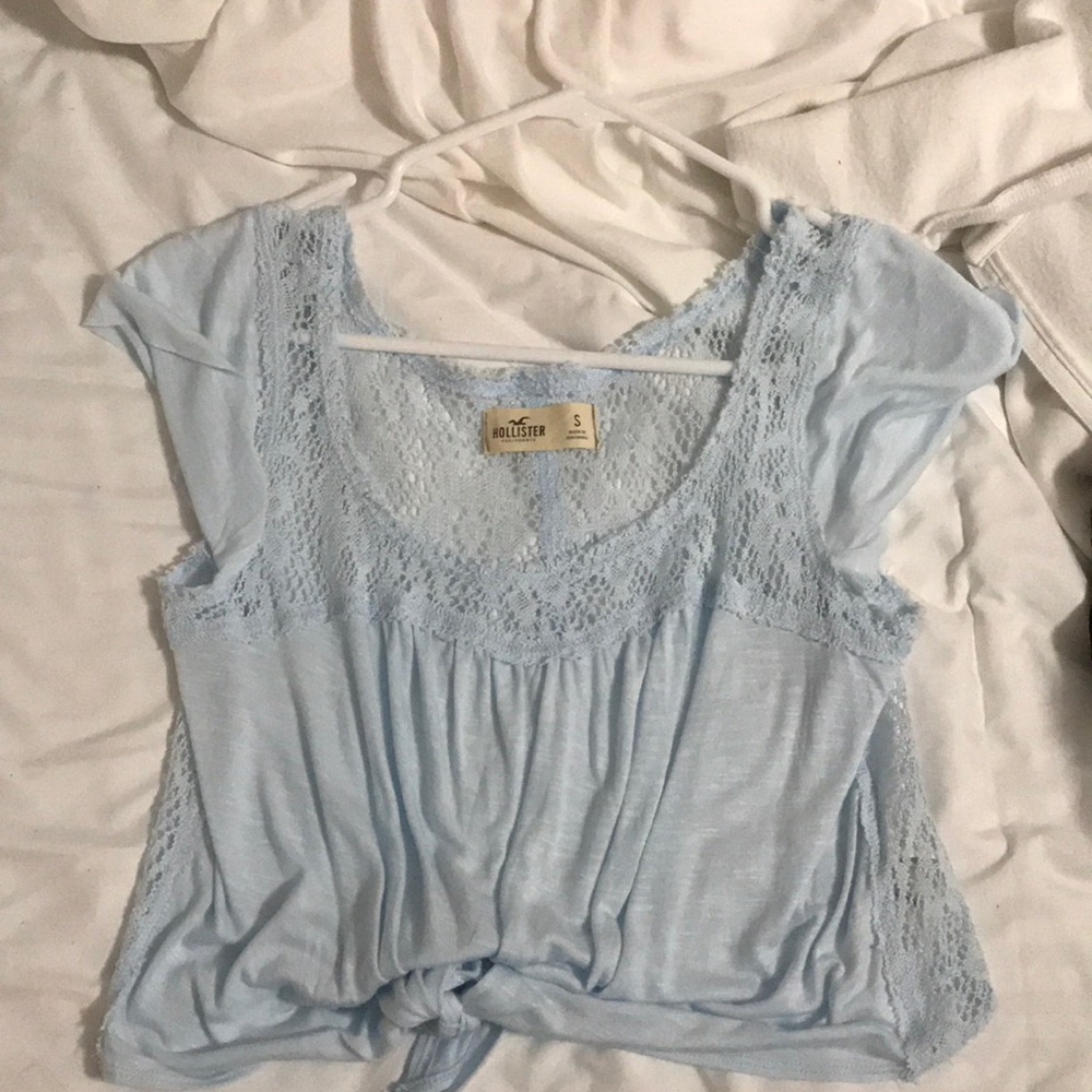 Hollister crop top